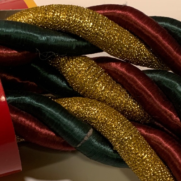 NWT DECORATIVE ROPE GARLANDS. - Picture 4 of 7